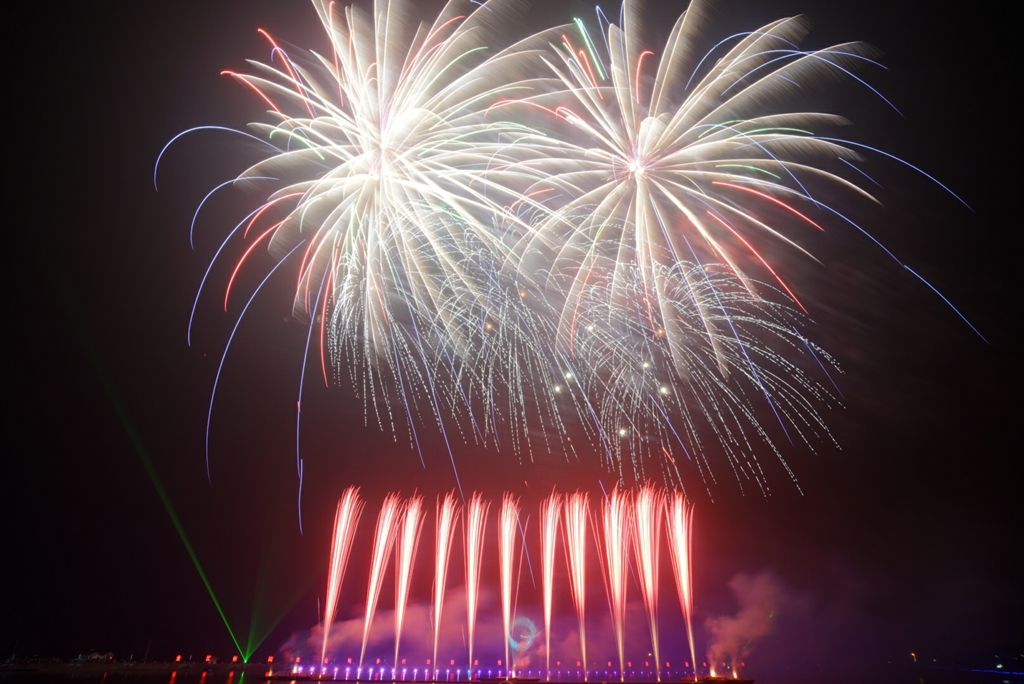 musical fireworks show